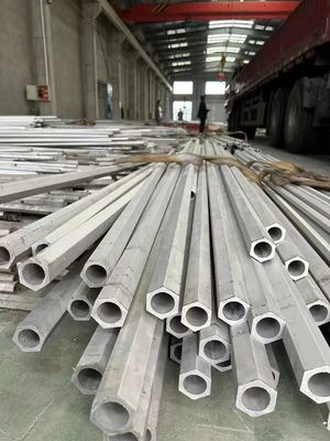 Sıcak veya Soğuk Rulo Tekniği Paslanmaz Çelik Yuvarlak Boru 6-12m Uzunluk